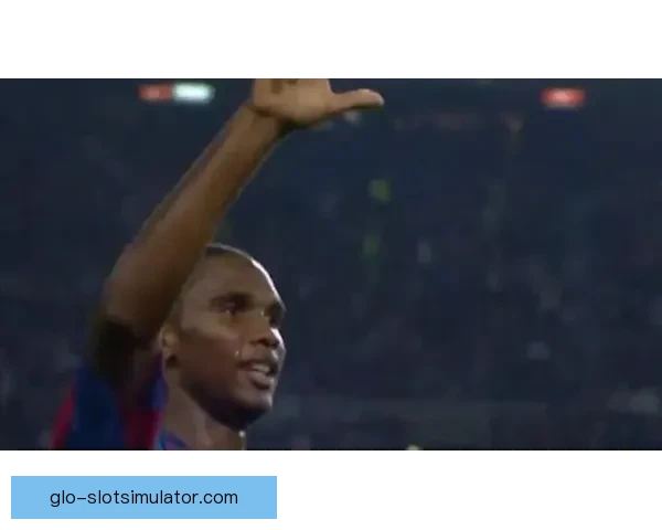 非洲第一猎豹埃托奥如何在巴萨被梅西彻底征服足球王权交接的真实故事